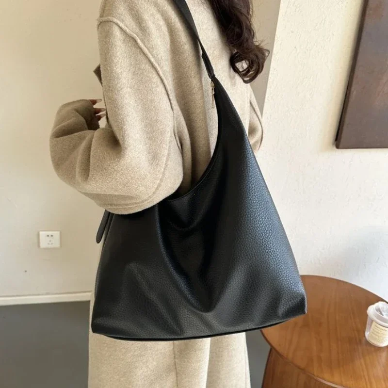 Modna skórzana torba z grubej  – Women Bags In Trend recenzja i cena